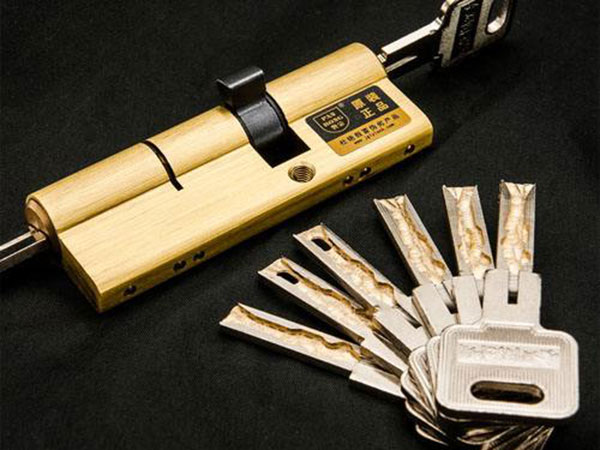 宁蒗24小时上门开锁公司