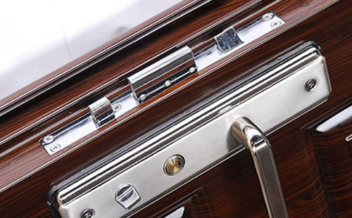 宁蒗24小时上门开锁公司